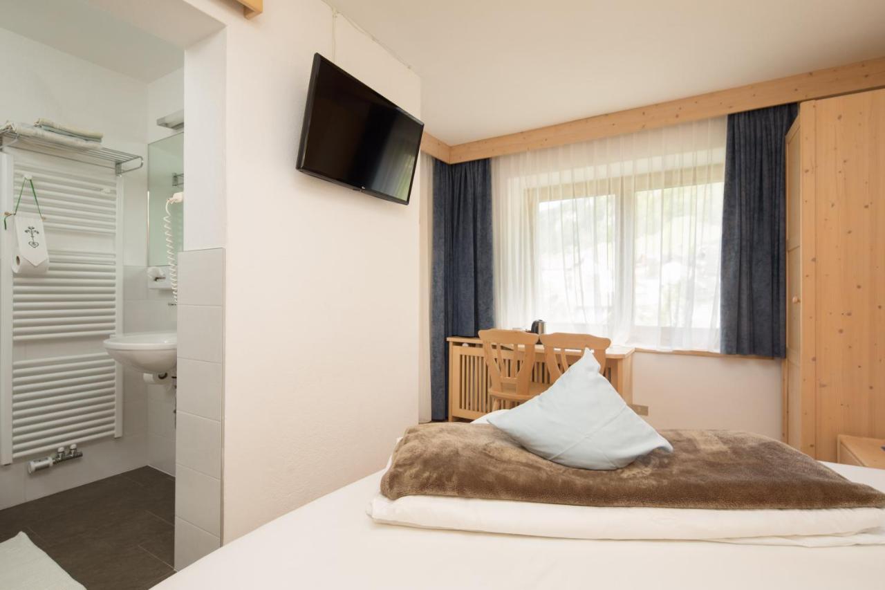 Declara B&B And Apartaments Colfosco Ngoại thất bức ảnh