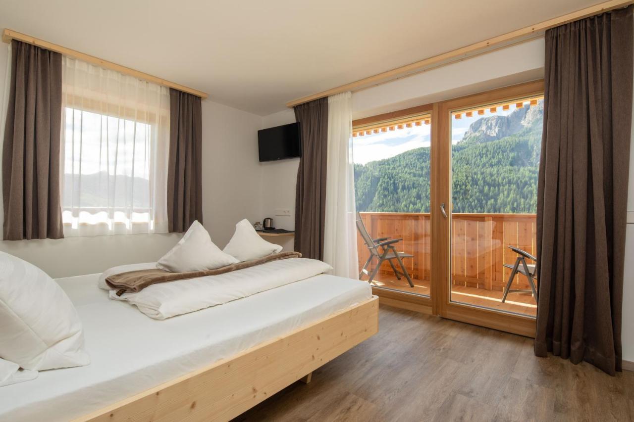 Declara B&B And Apartaments Colfosco Ngoại thất bức ảnh