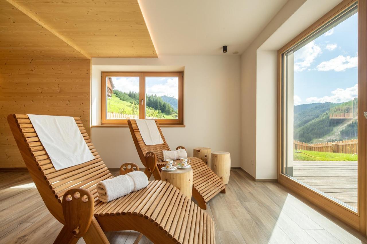 Declara B&B And Apartaments Colfosco Ngoại thất bức ảnh
