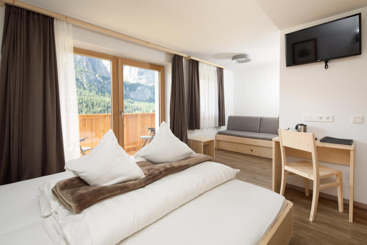 Declara B&B And Apartaments Colfosco Ngoại thất bức ảnh